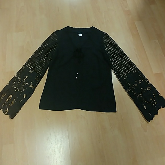Venus Lace Sleeve Top - Picture 8 of 8